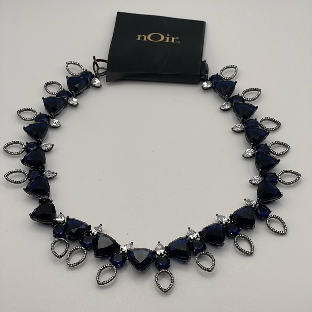 NWOT nOir Dark Blue and Black Stone Formal Statement Necklace